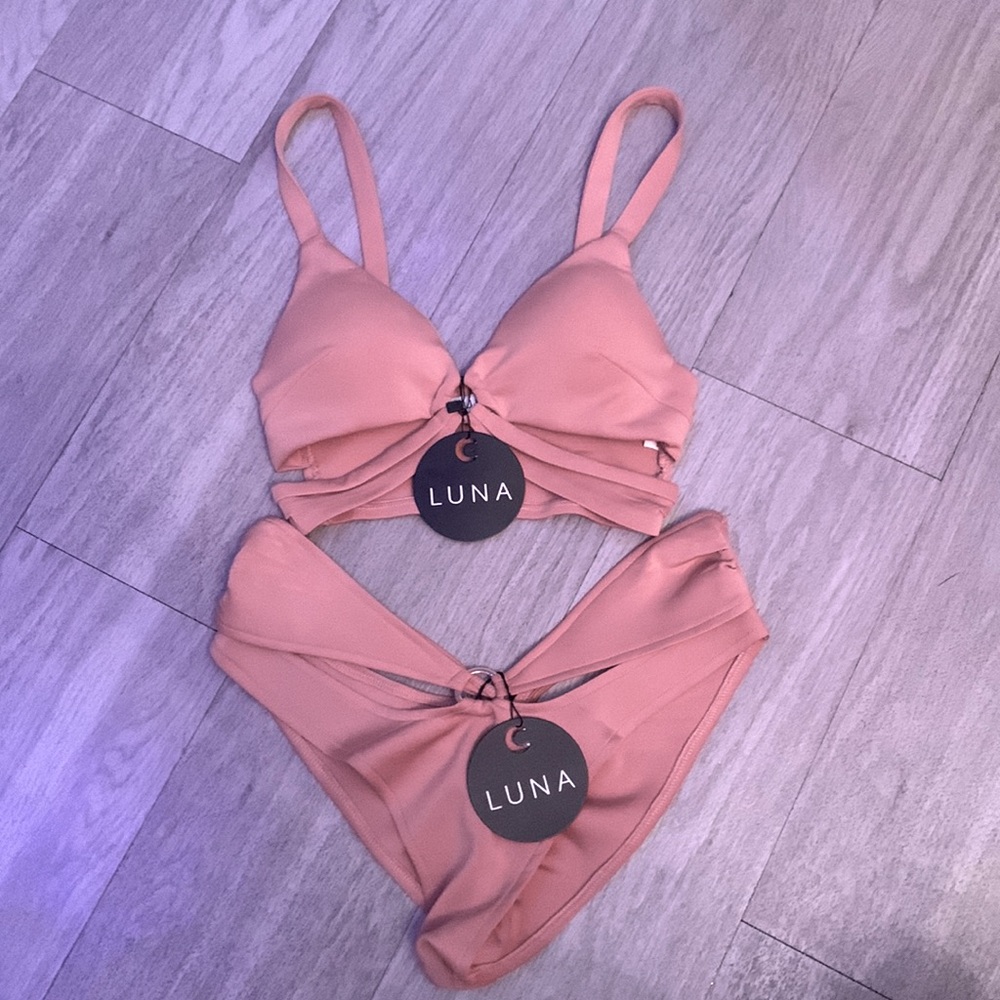 Luna Ivy Blush swimwear/pole dancing set